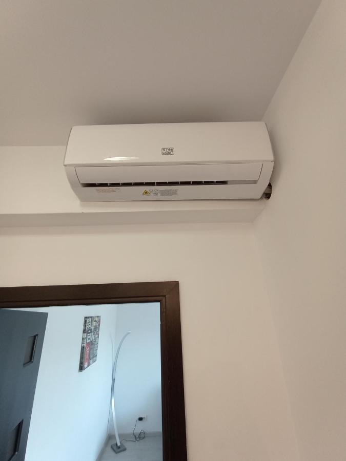 25.apartment *